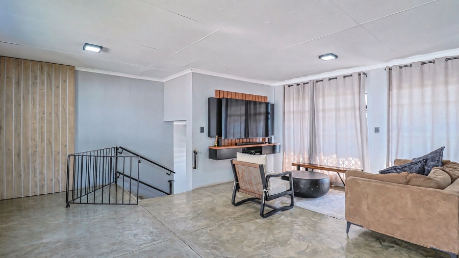 4 Bedroom Property for Sale in Cashan North West